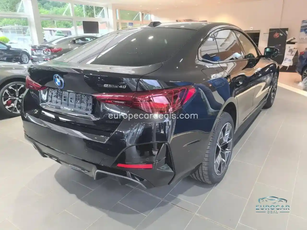 BMW i4