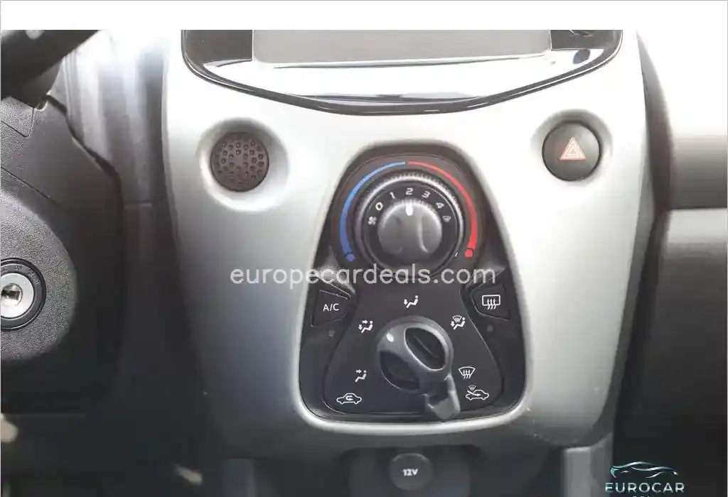 Toyota Aygo (X)