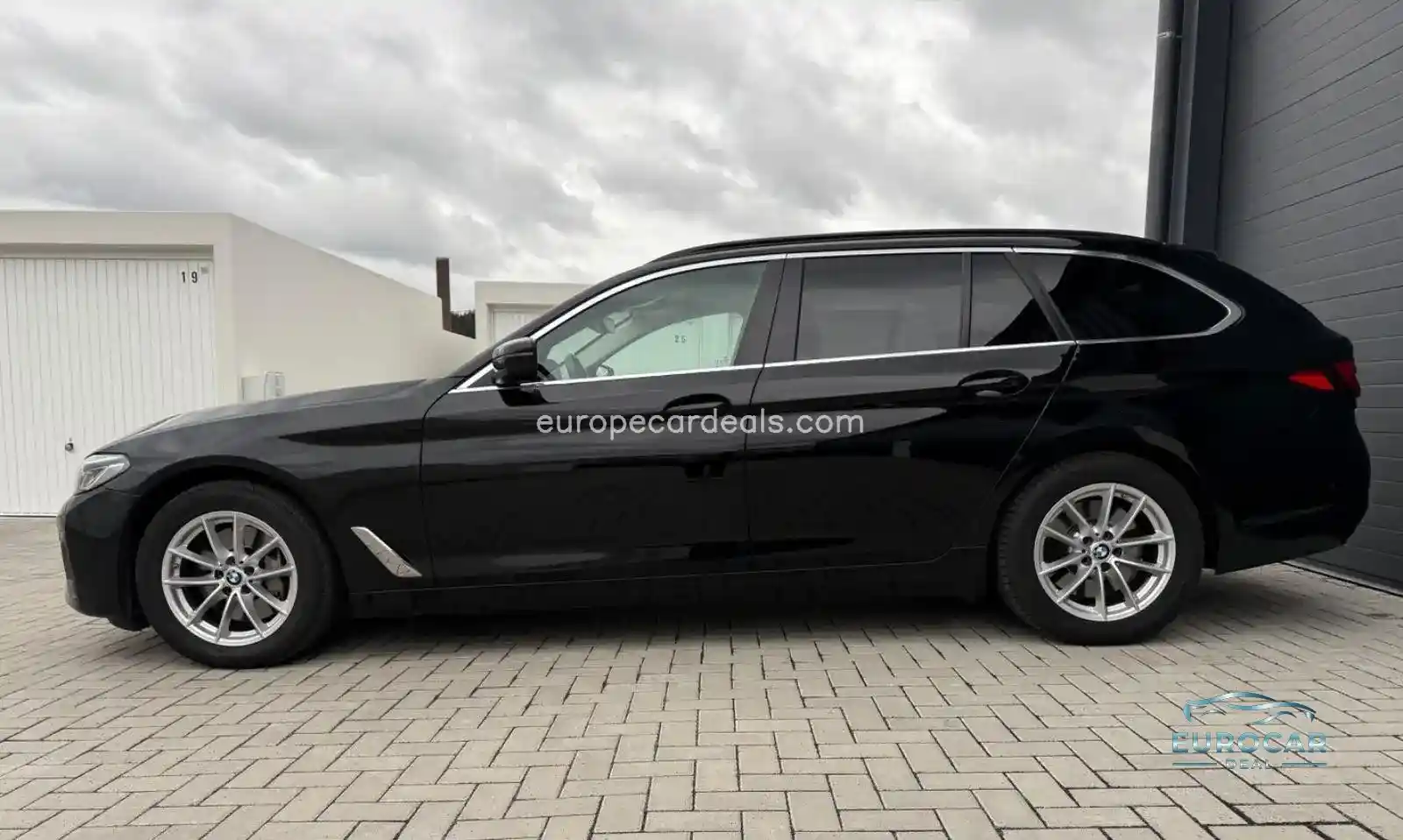 BMW 530