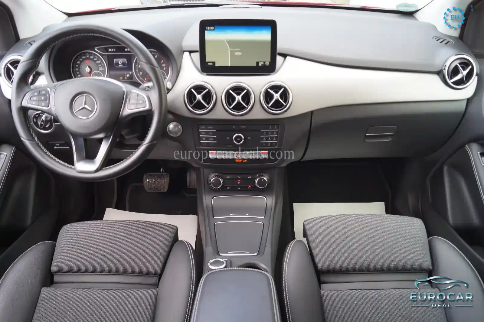 Mercedes-Benz B 200