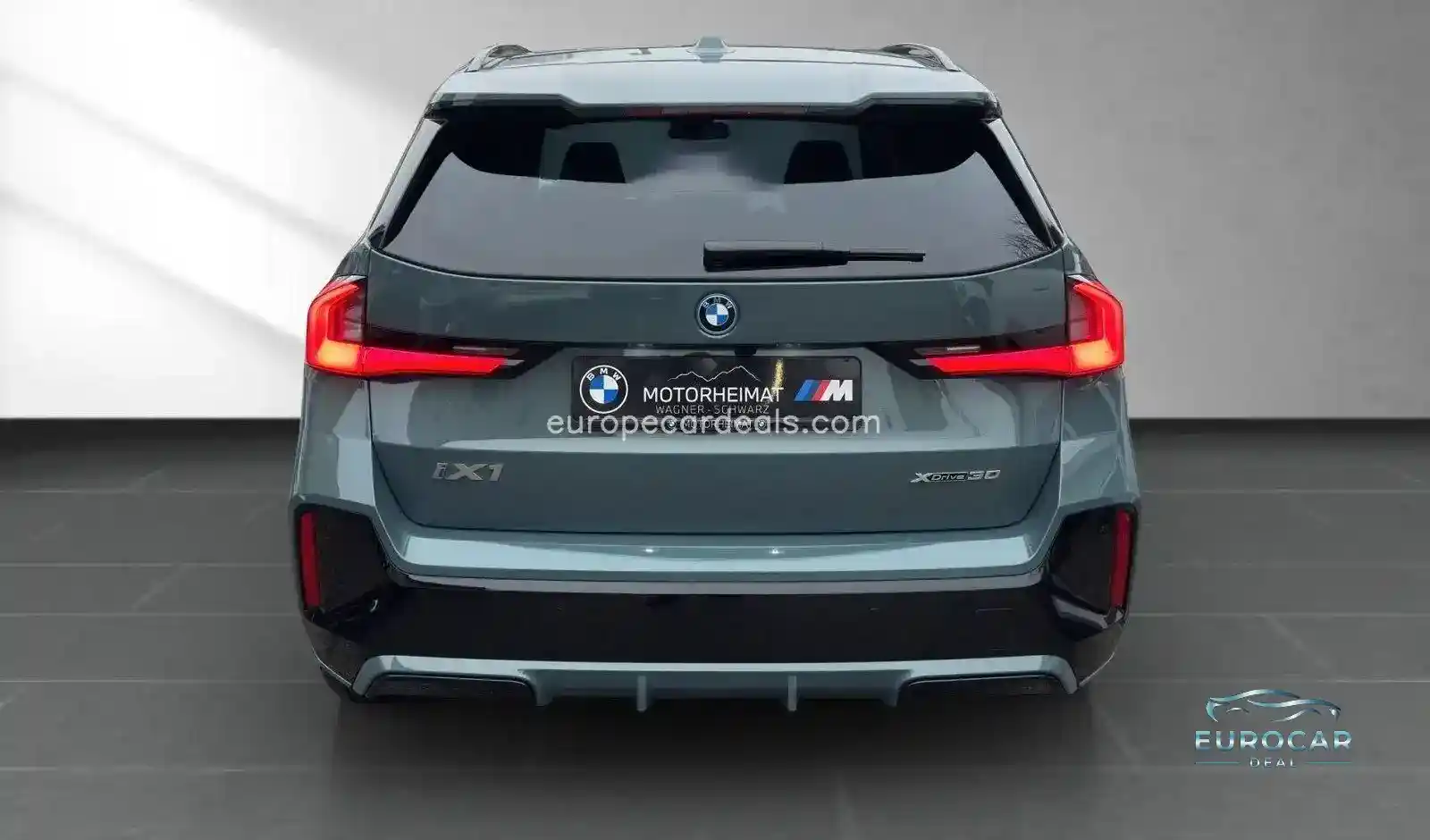 BMW iX1