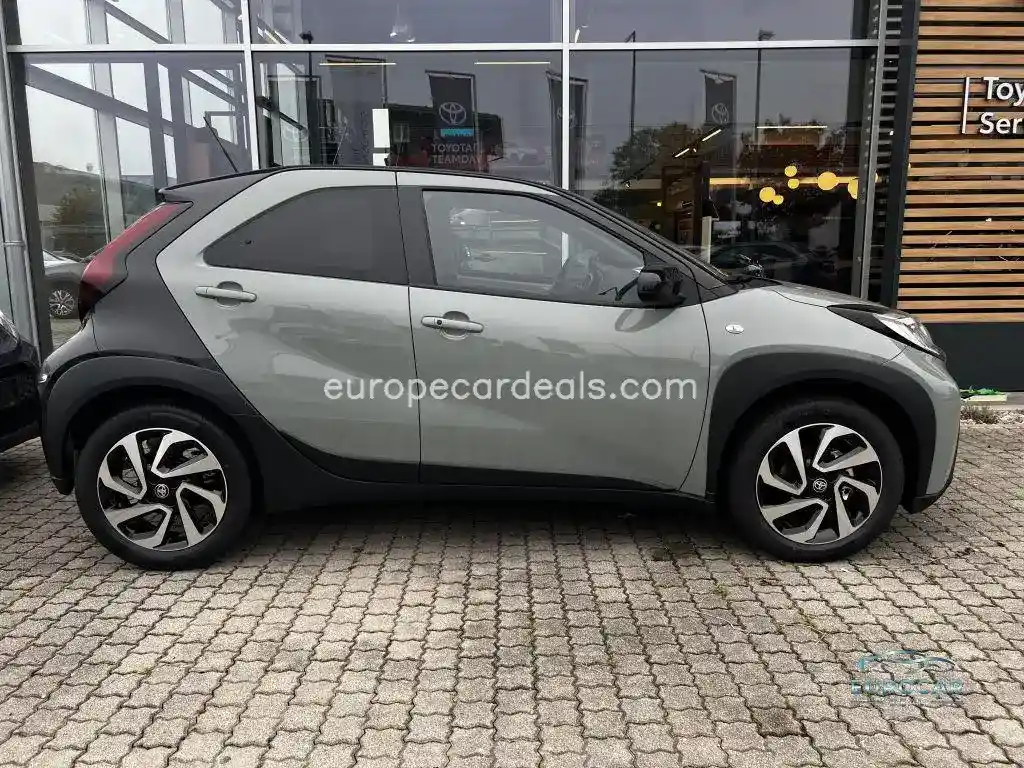 Toyota Aygo (X)