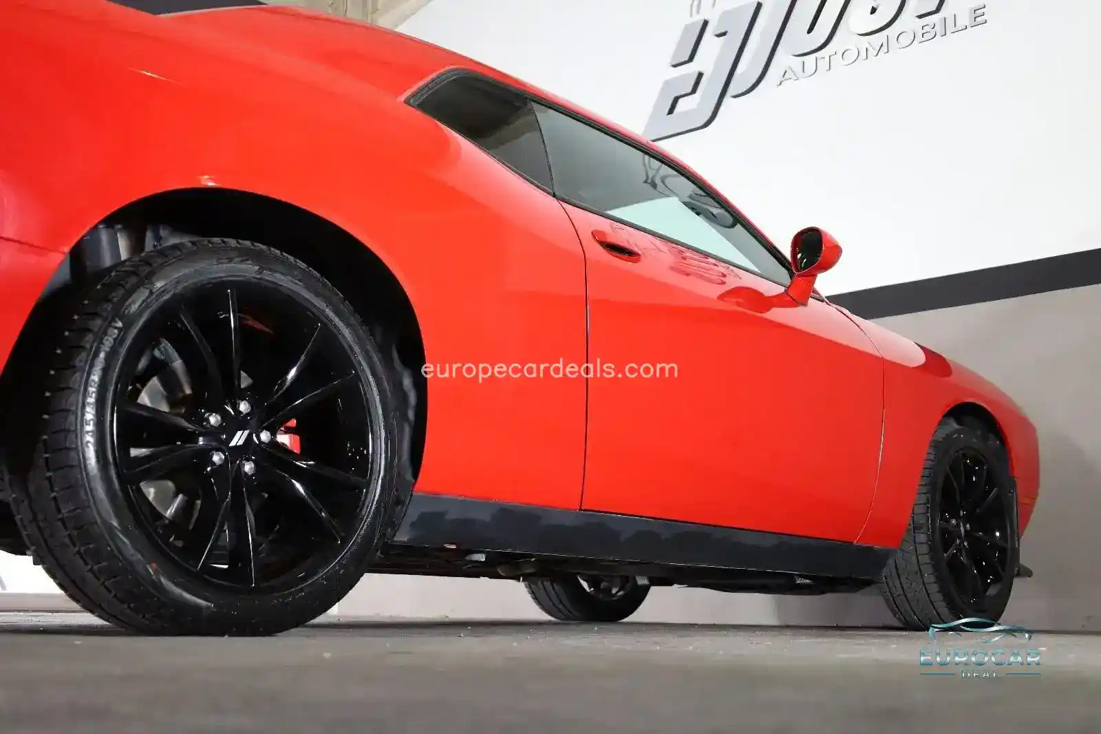 Dodge Challenger