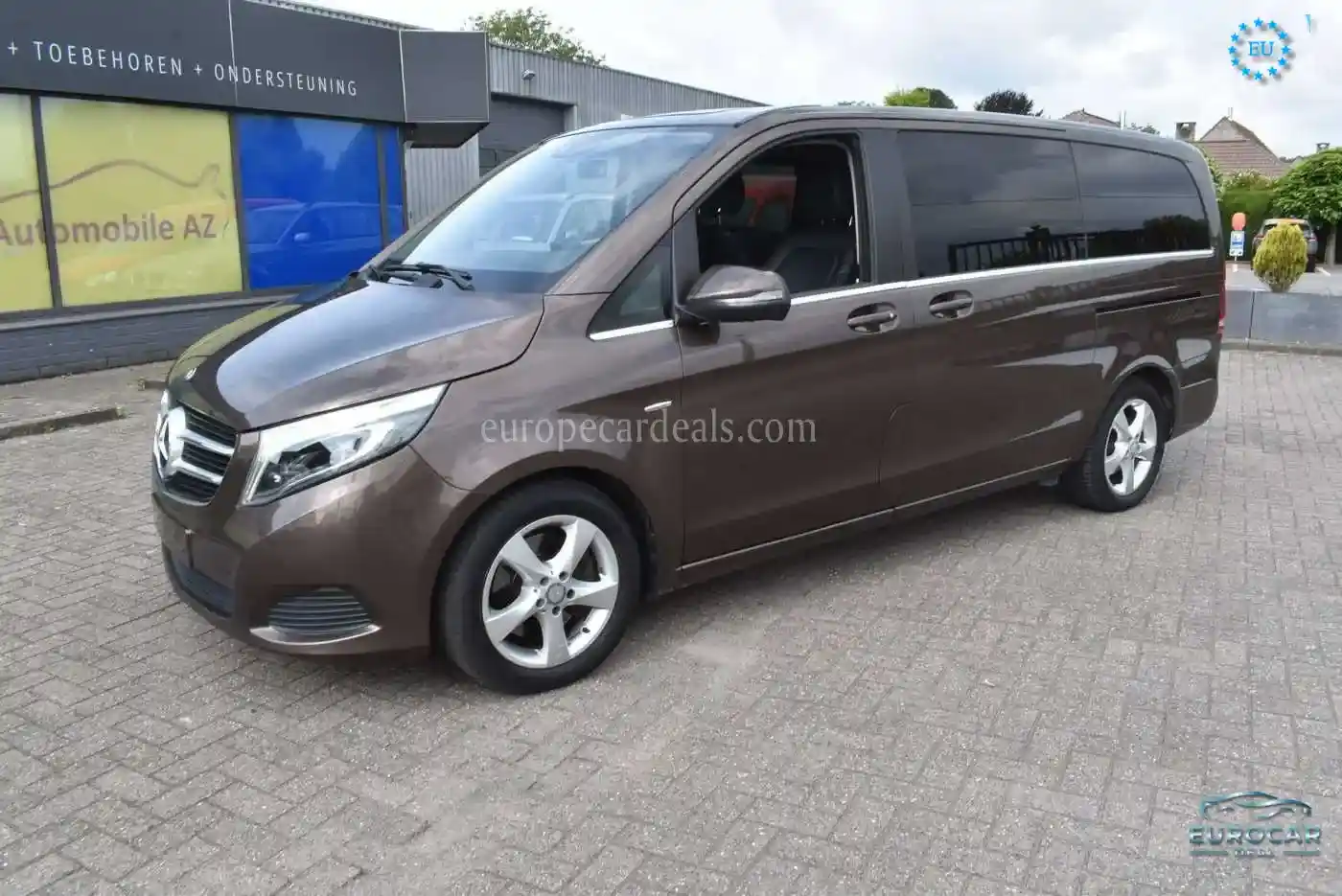 Mercedes-Benz V 250
