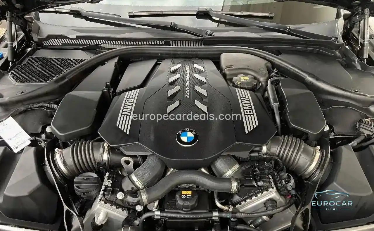 BMW M850
