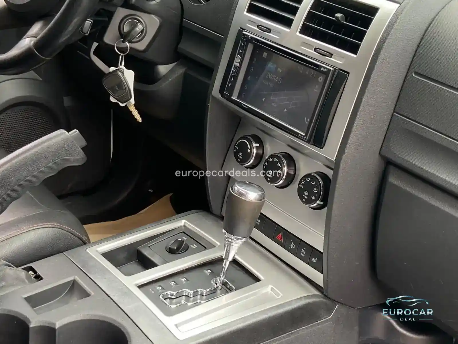 Dodge Nitro