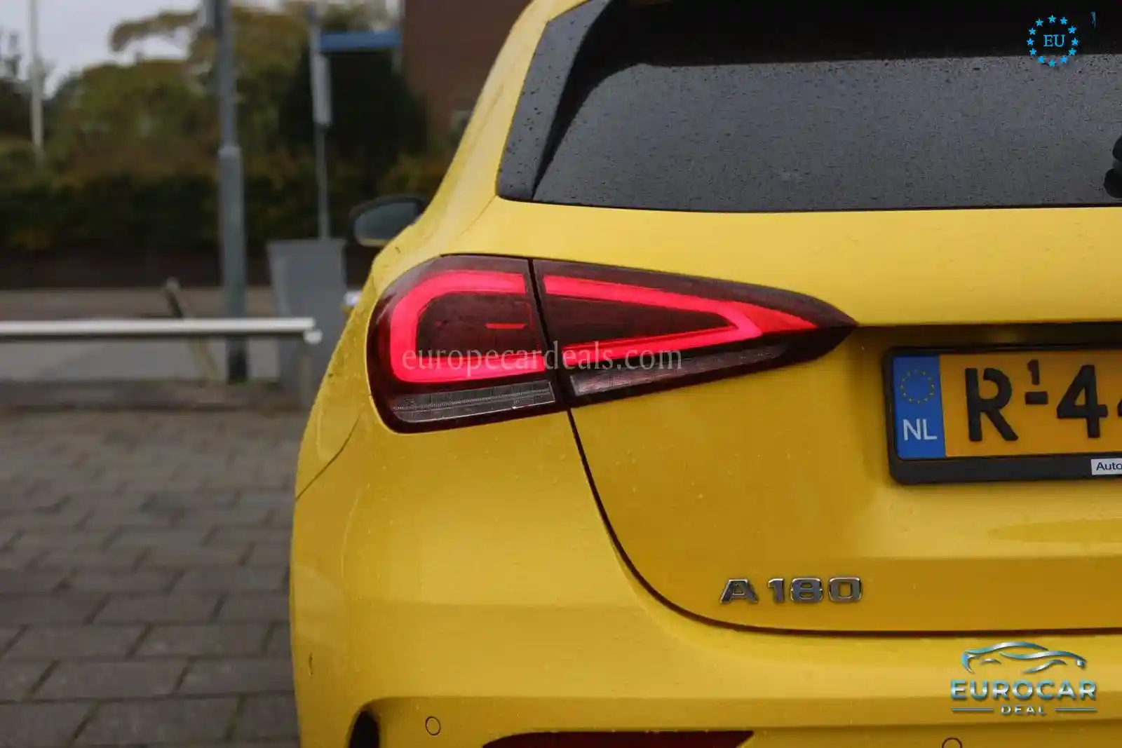 Mercedes-Benz A 180