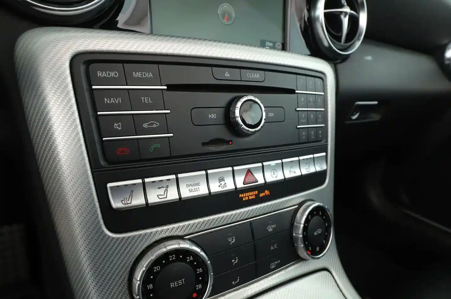 Mercedes-Benz SLC 200