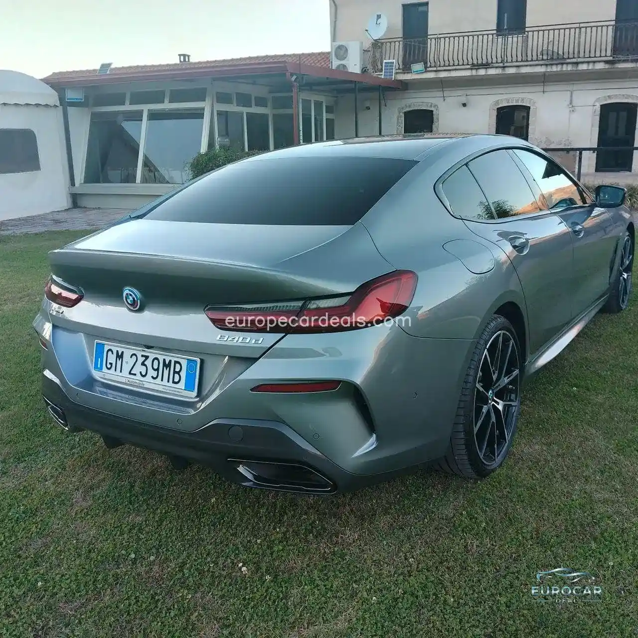 BMW 840