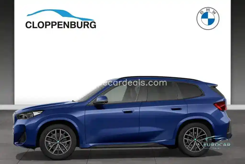 BMW iX1