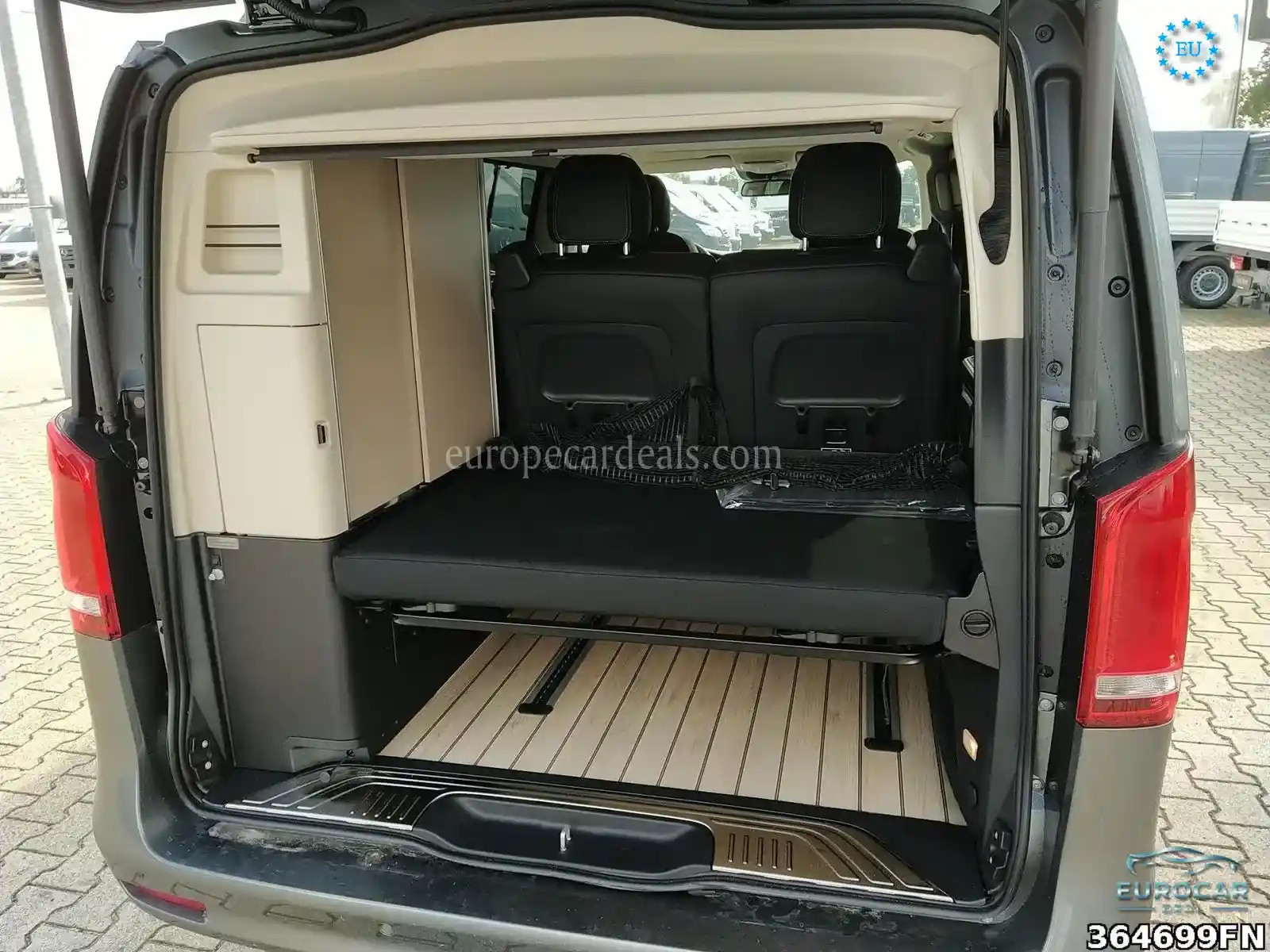 Mercedes-Benz V 250