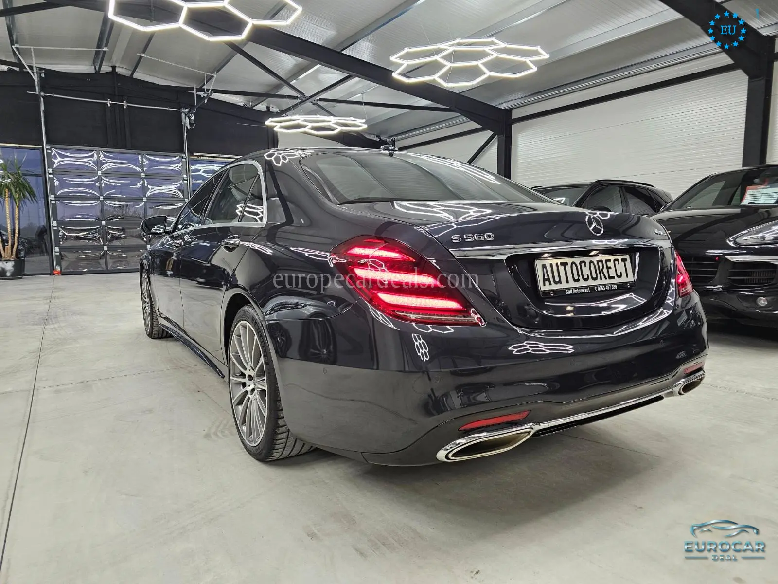 Mercedes-Benz S 560