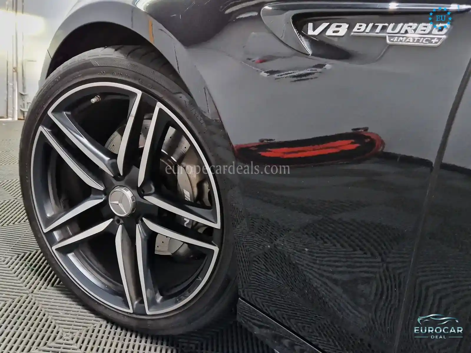 Mercedes-Benz E 63 AMG
