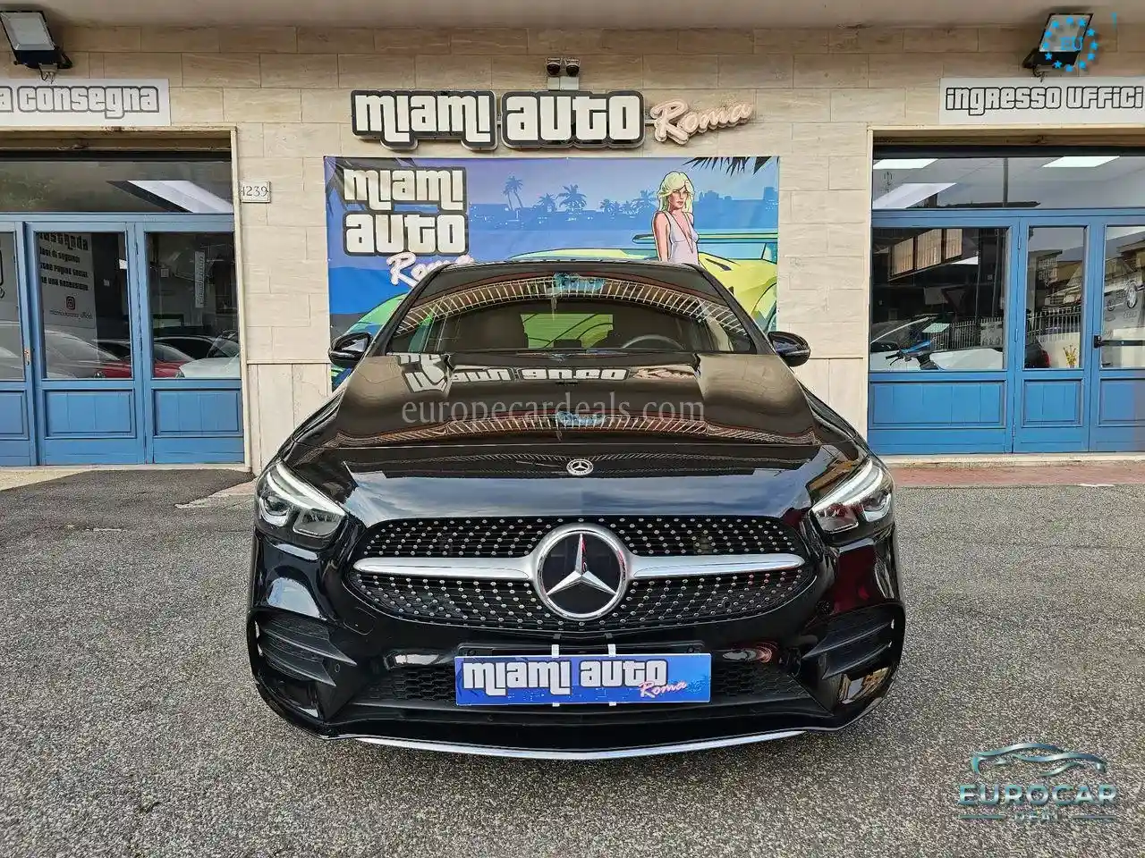 Mercedes-Benz B 180