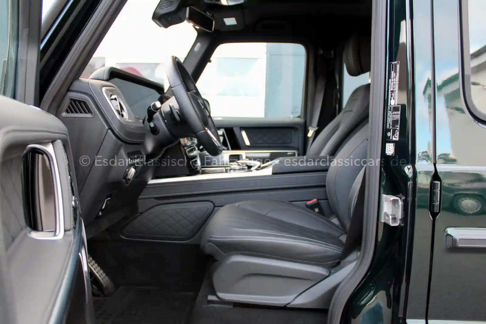 Mercedes-Benz G 500
