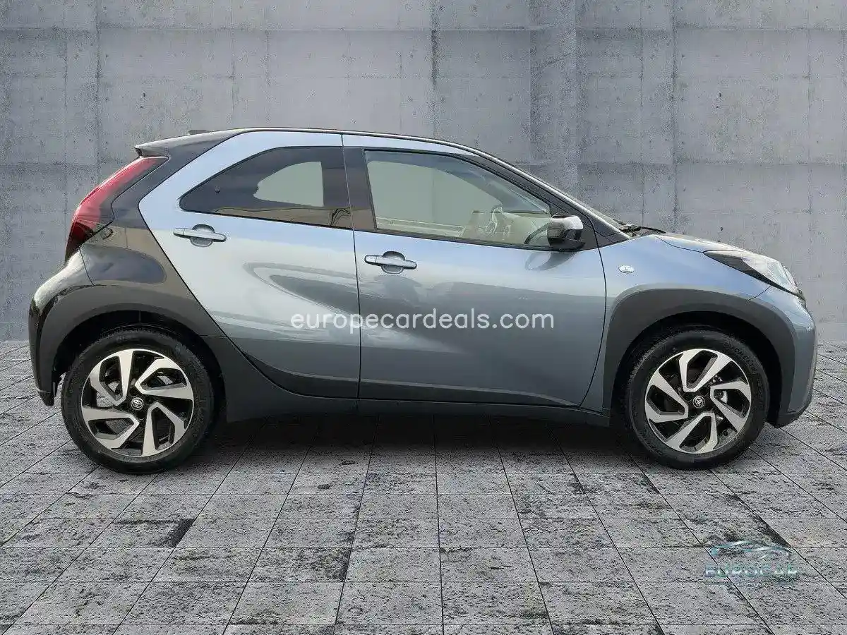 Toyota Aygo (X)