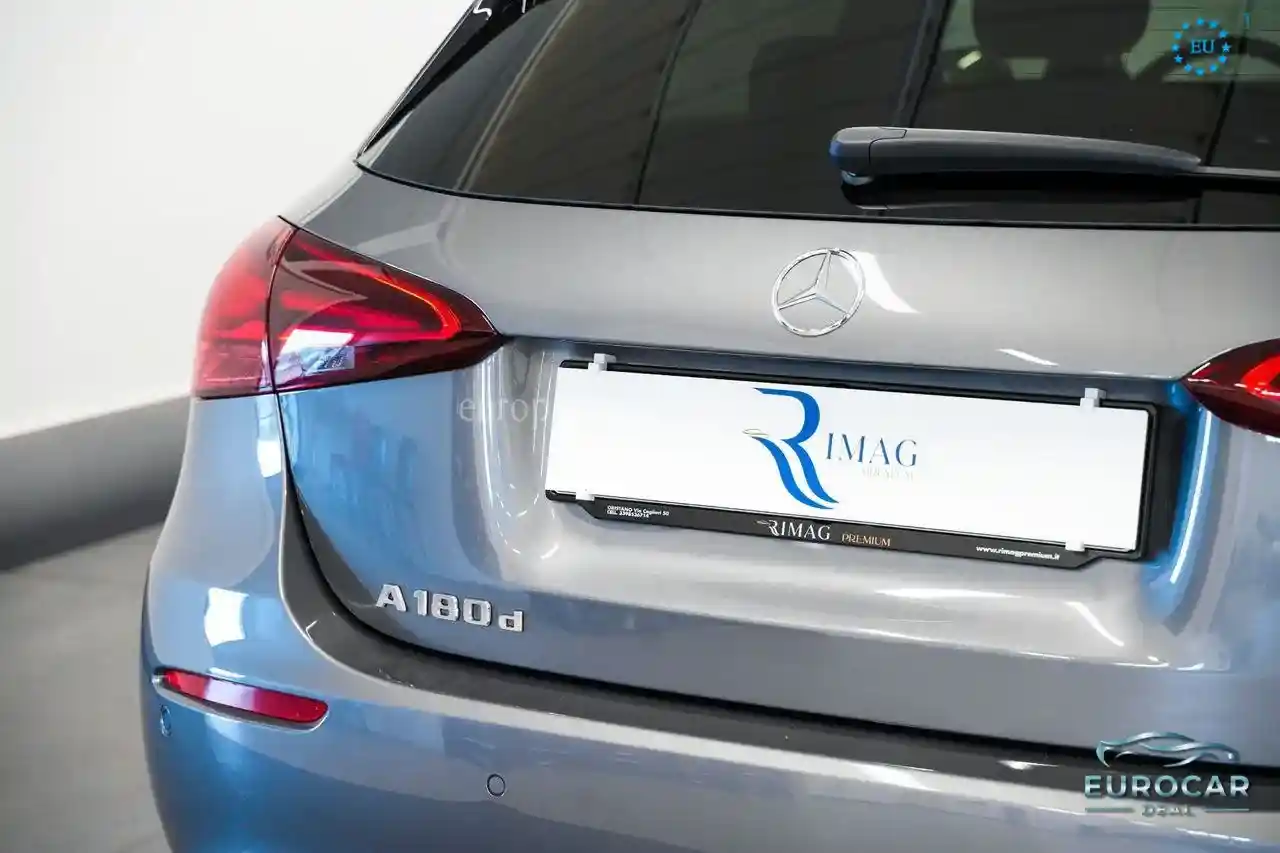 Mercedes-Benz A 180
