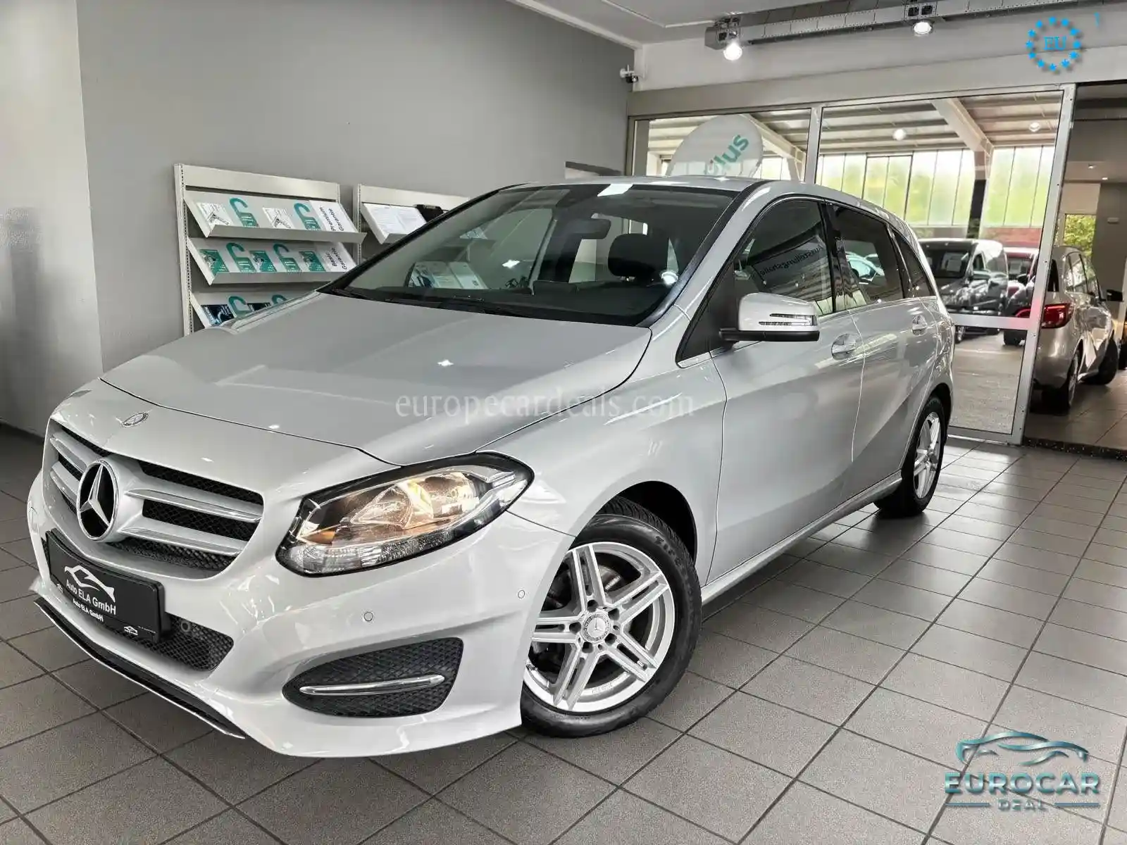 Mercedes-Benz B 180