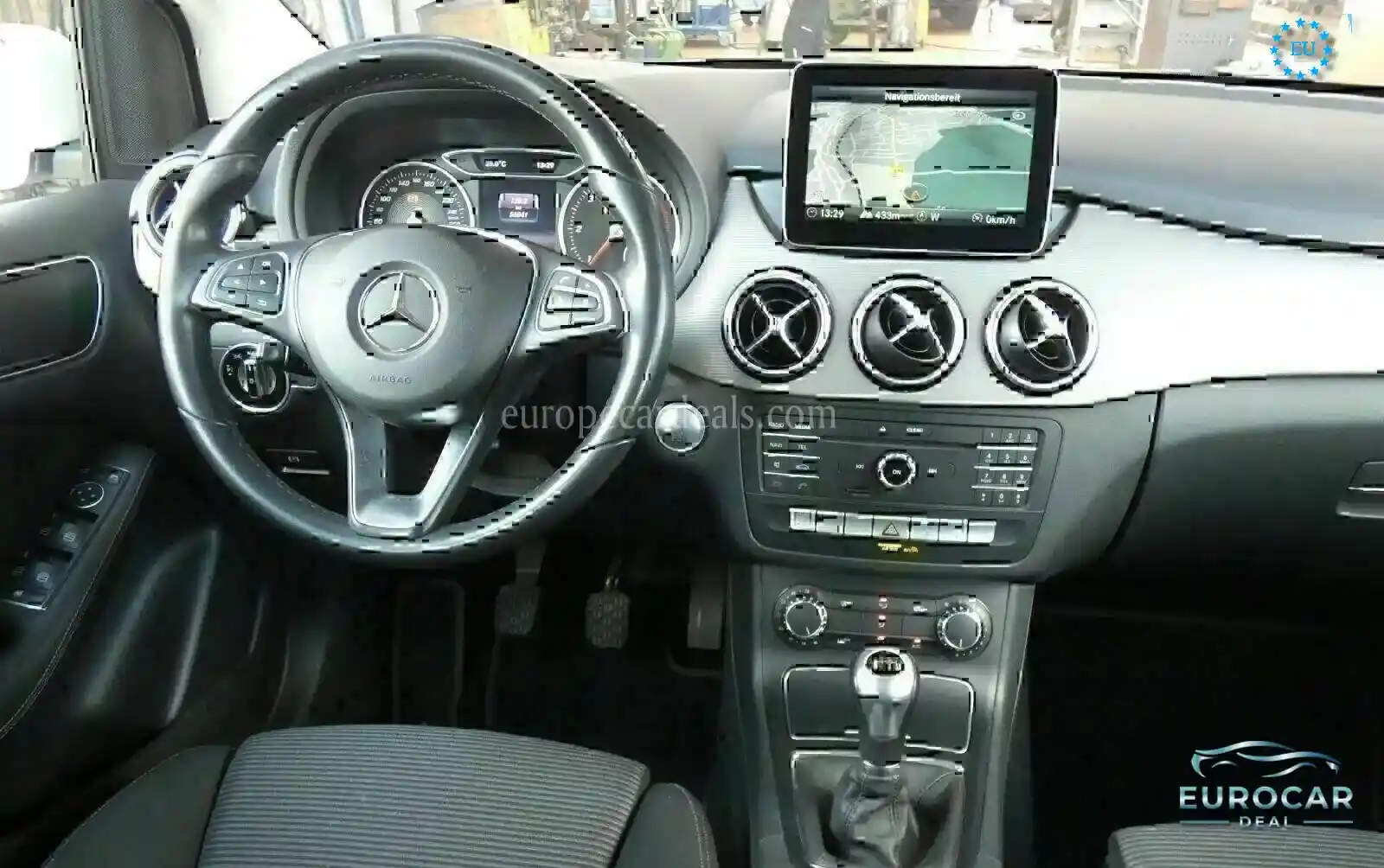 Mercedes-Benz B 180