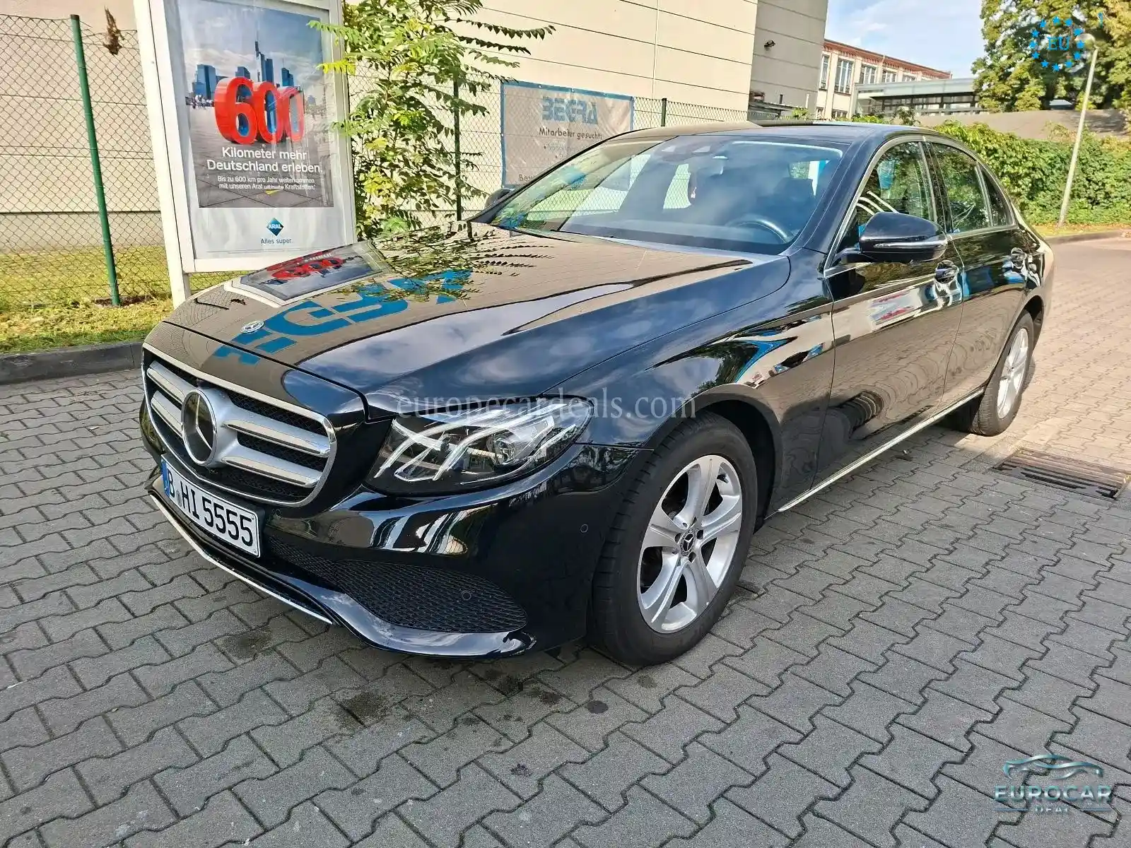Mercedes-Benz E 200