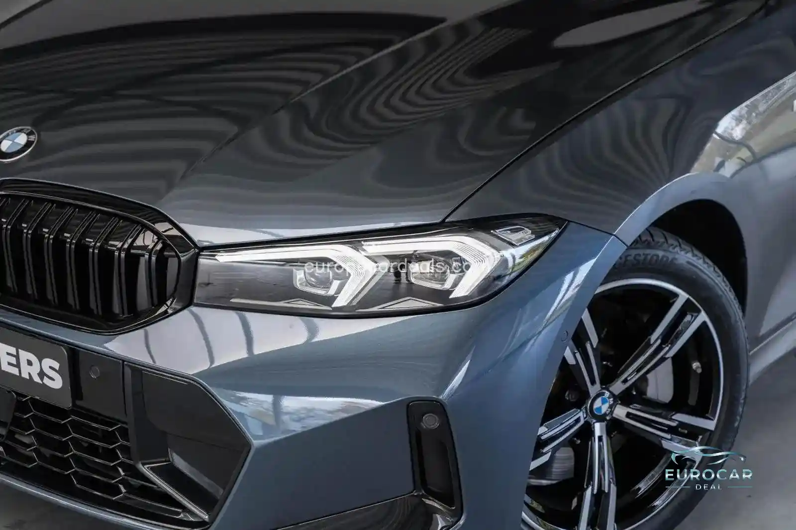 BMW 330