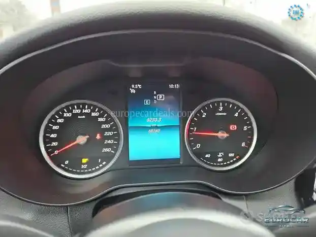 Mercedes-Benz C 220