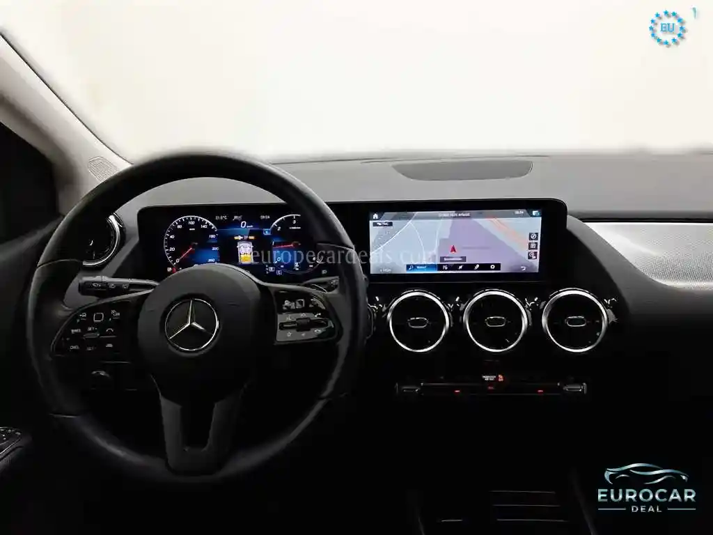 Mercedes-Benz B 220