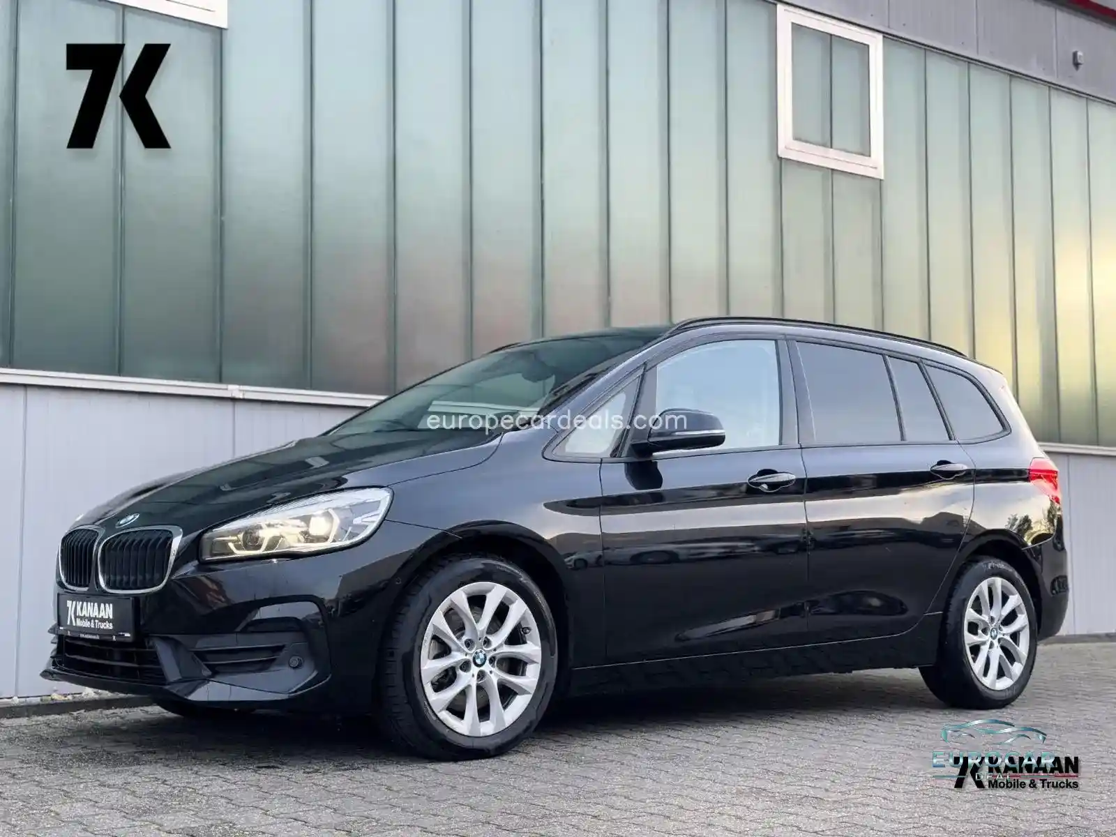 BMW 218
