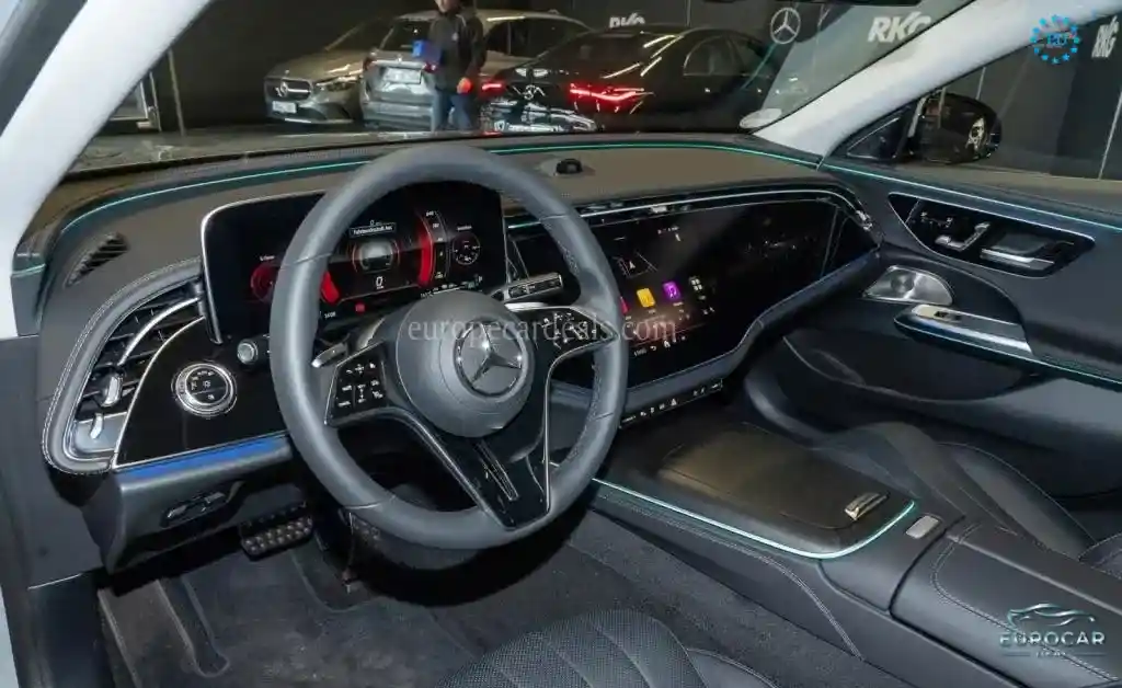 Mercedes-Benz E 300