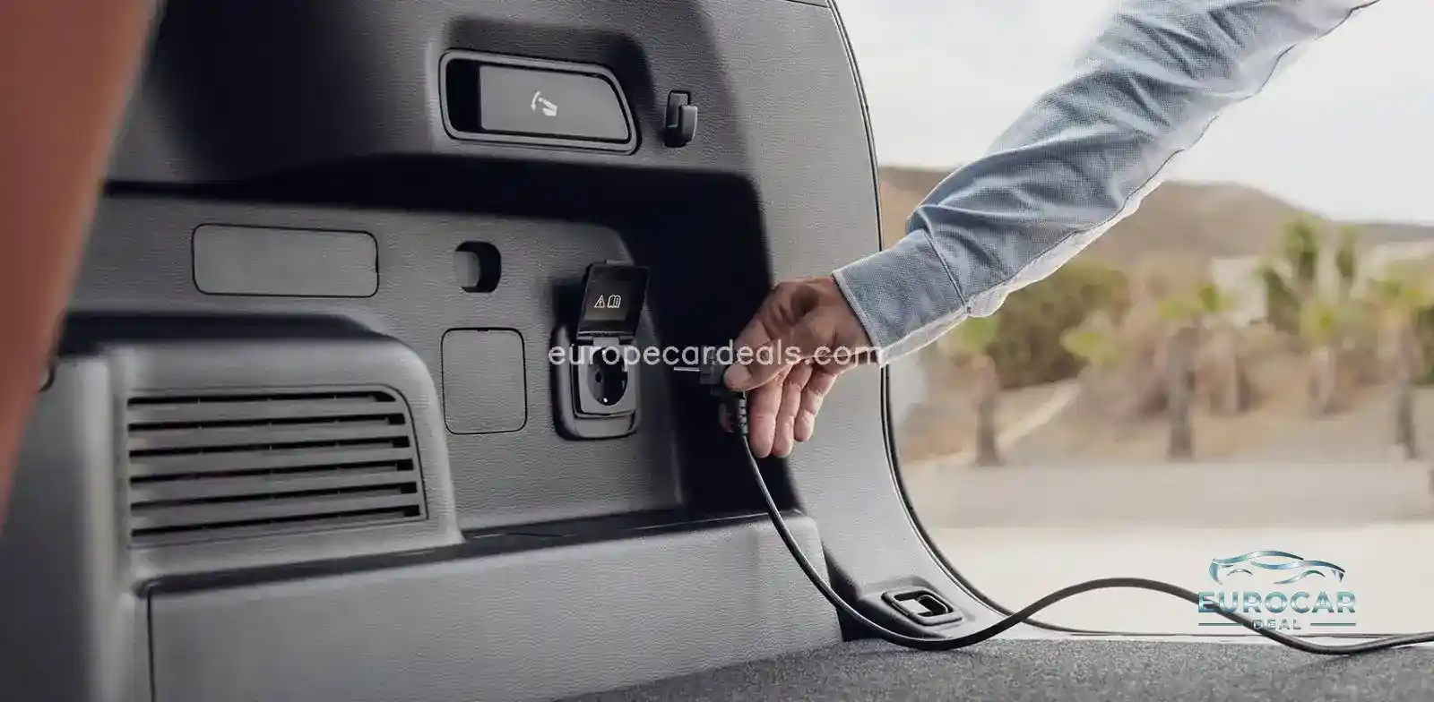Mitsubishi Plug-in Hybrid Outlander