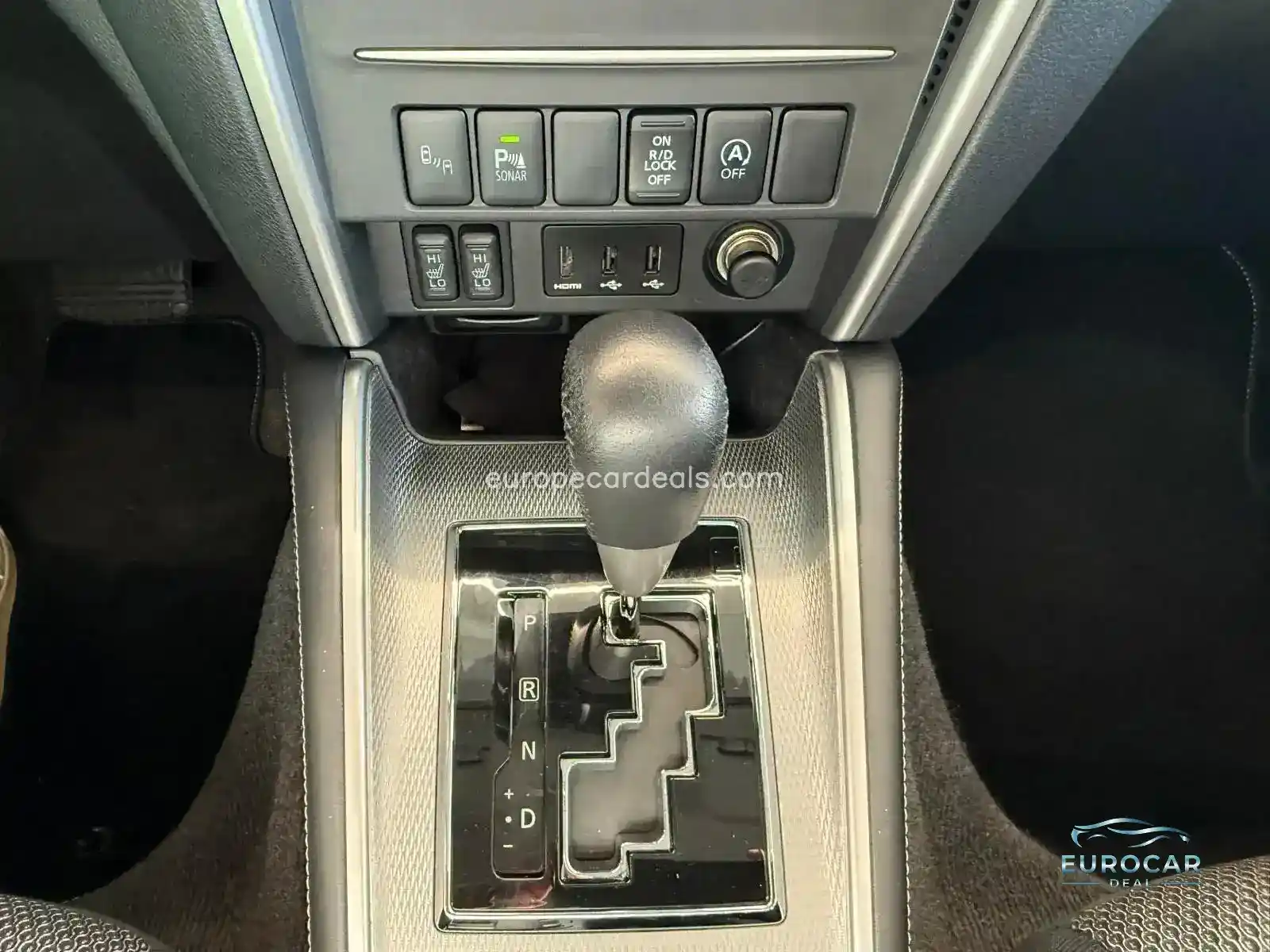 Mitsubishi L200