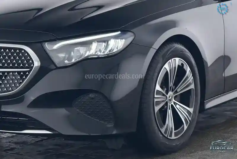Mercedes-Benz E 200