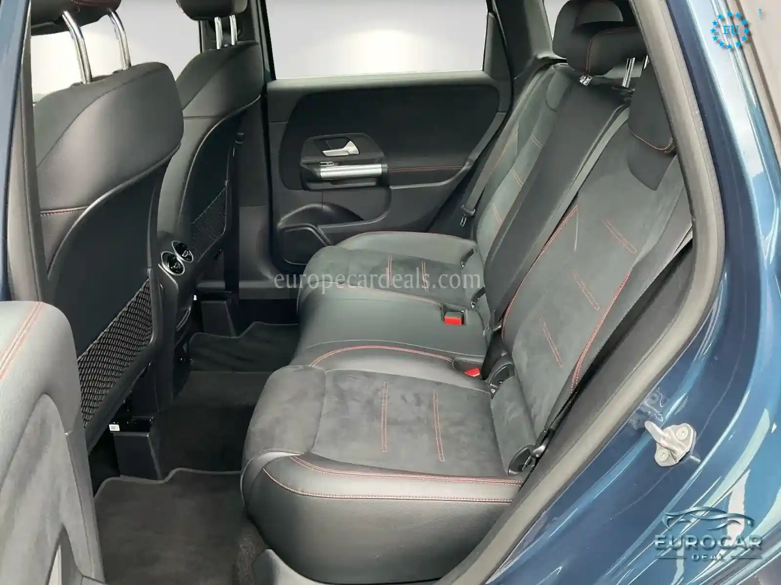 Mercedes-Benz B 220