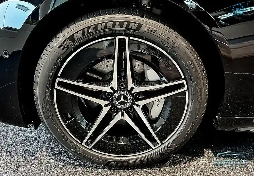 Mercedes-Benz C 300