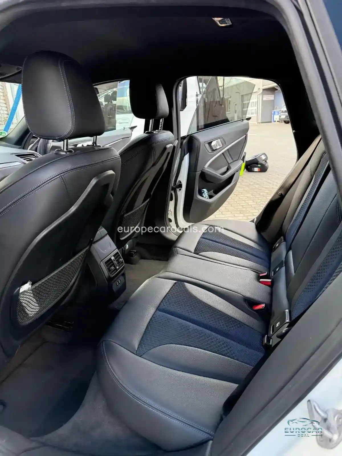 BMW M235