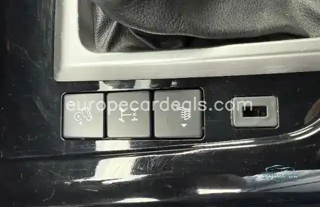 Double Cab 4WD V-CROSS Leder*LED*Mehrzone