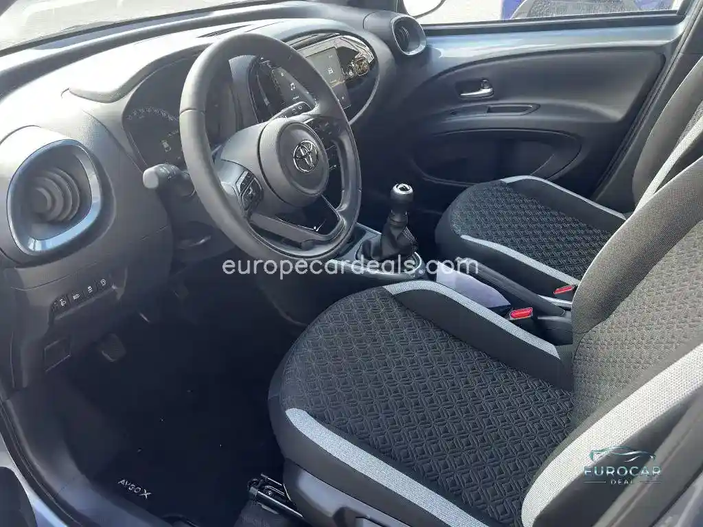 Toyota Aygo (X)