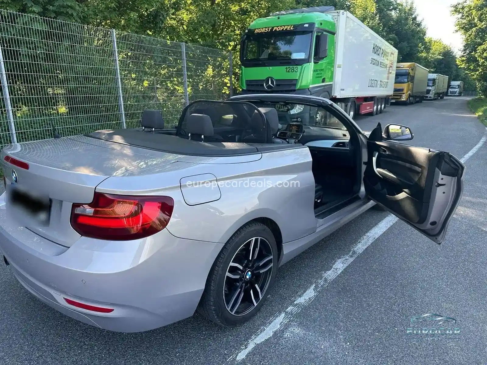 BMW 220
