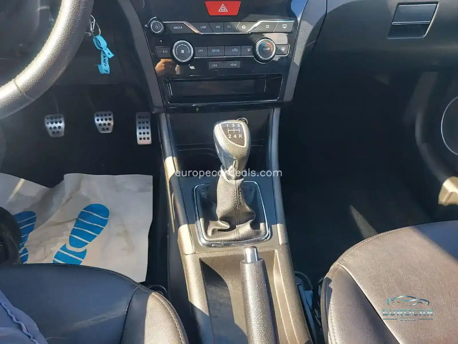 BAIC Senova X25