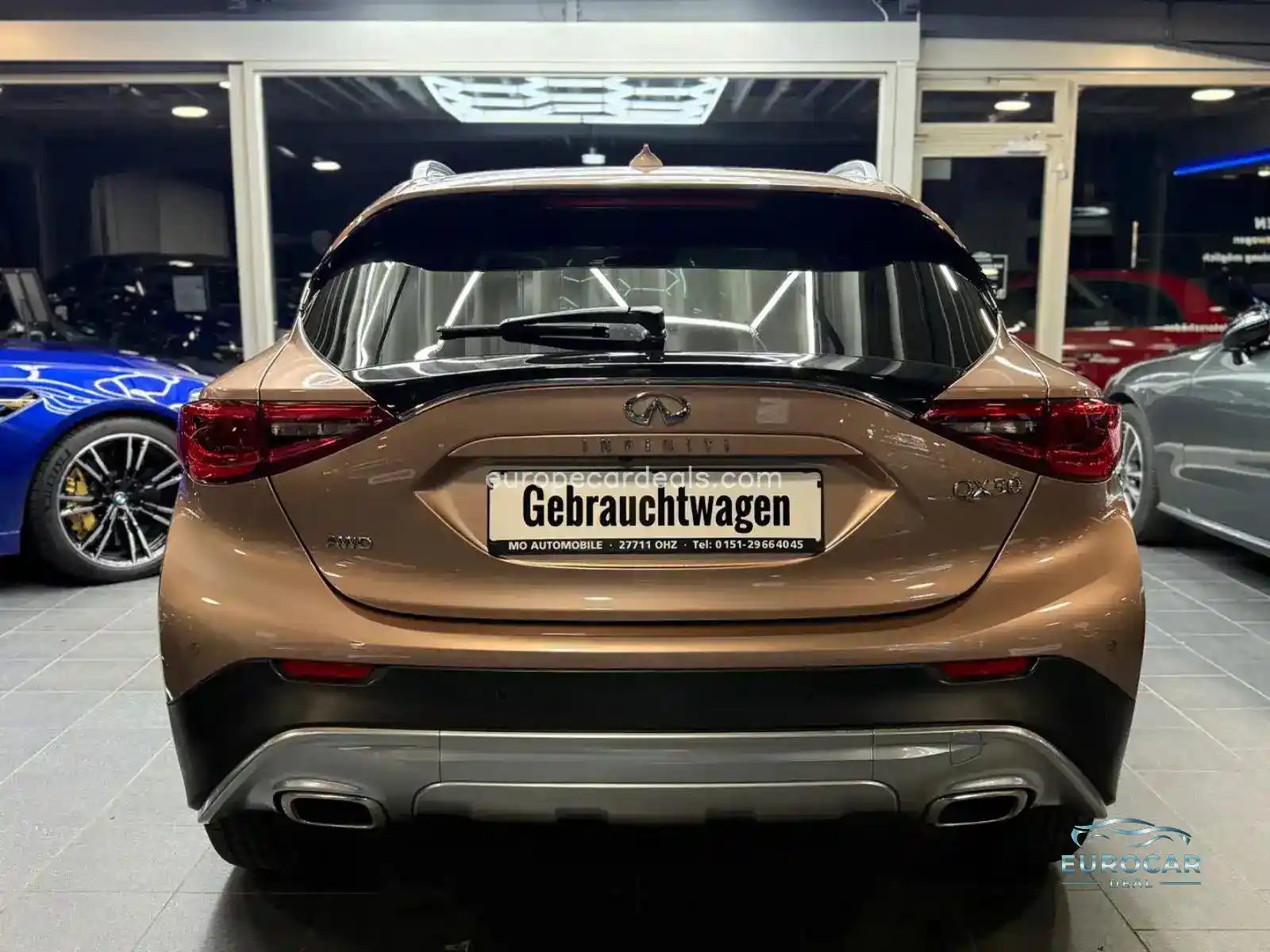 Infiniti QX30