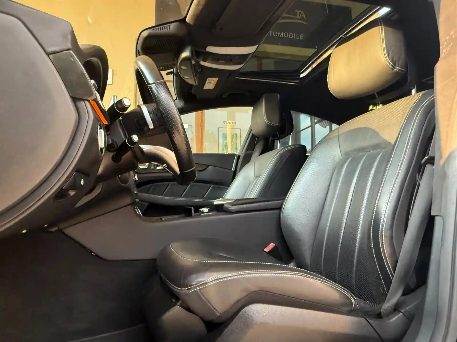 Mercedes-Benz CLS 500