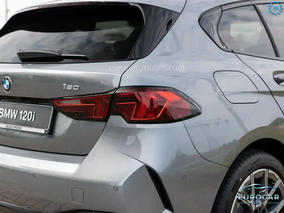 BMW 120