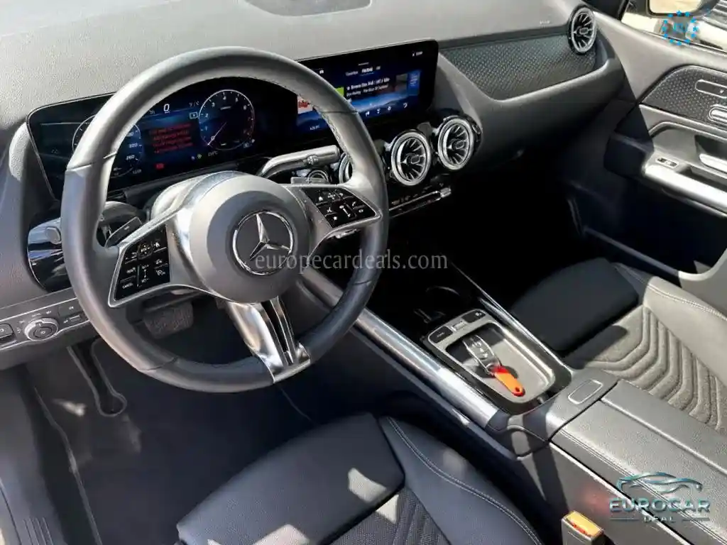 Mercedes-Benz B 200