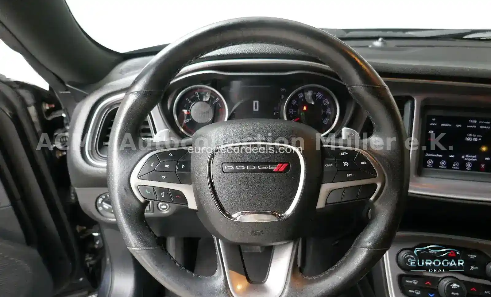 Dodge Challenger