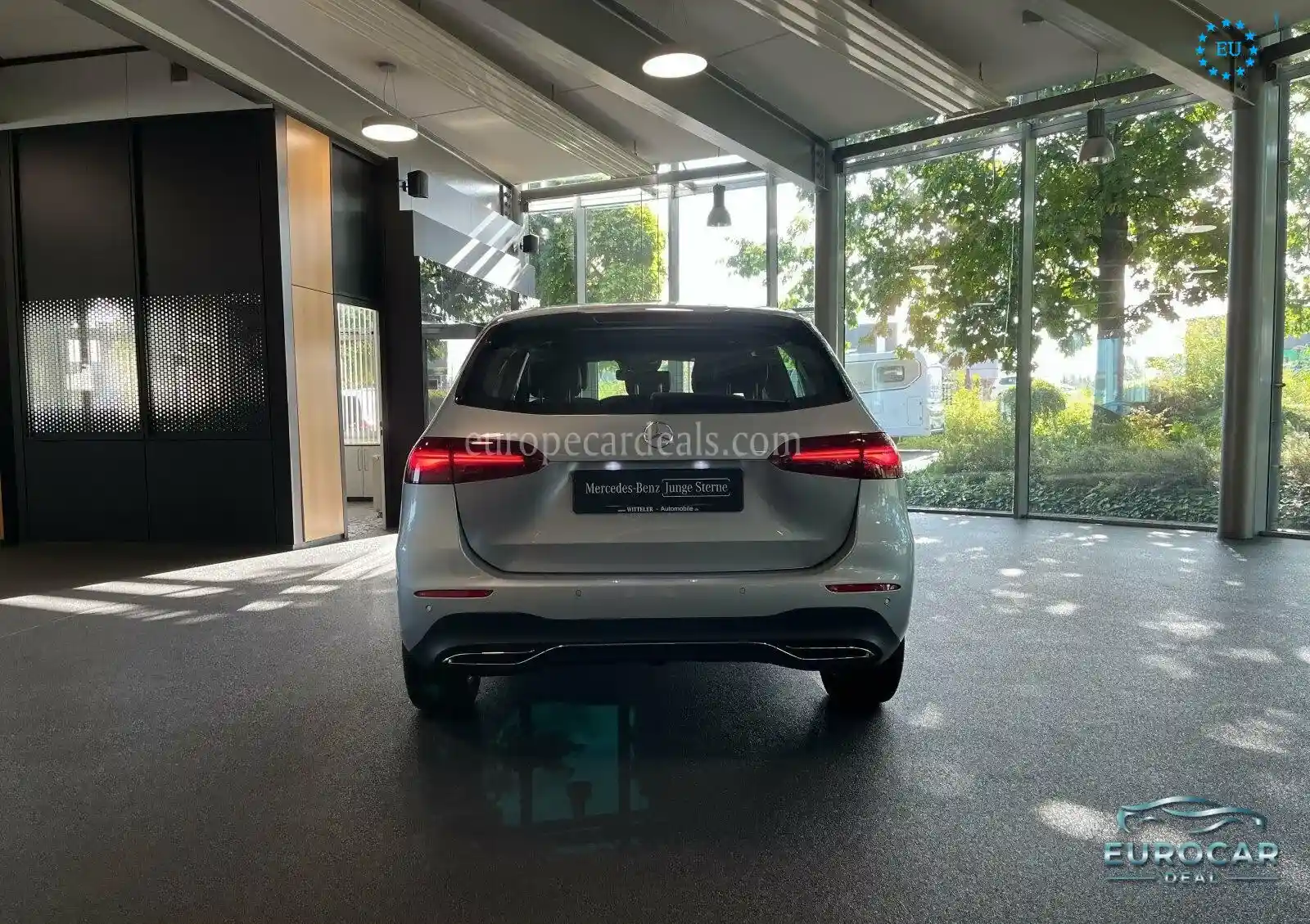 Mercedes-Benz B 200