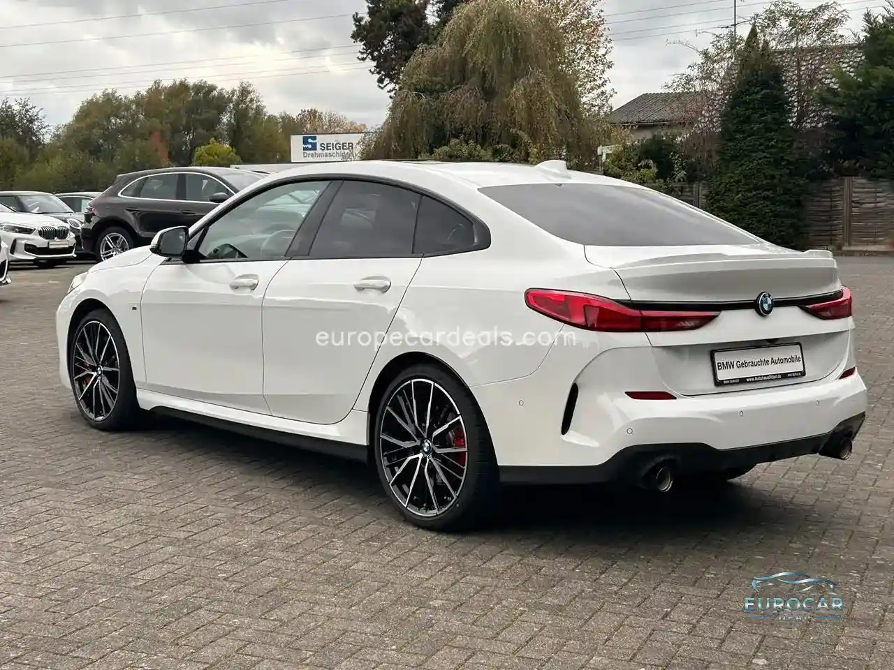 BMW 220