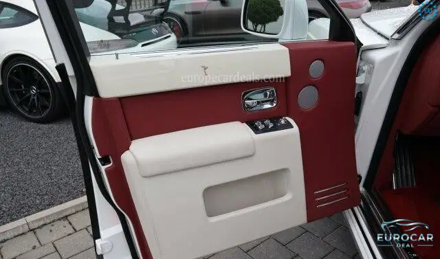 Rolls-Royce Phantom