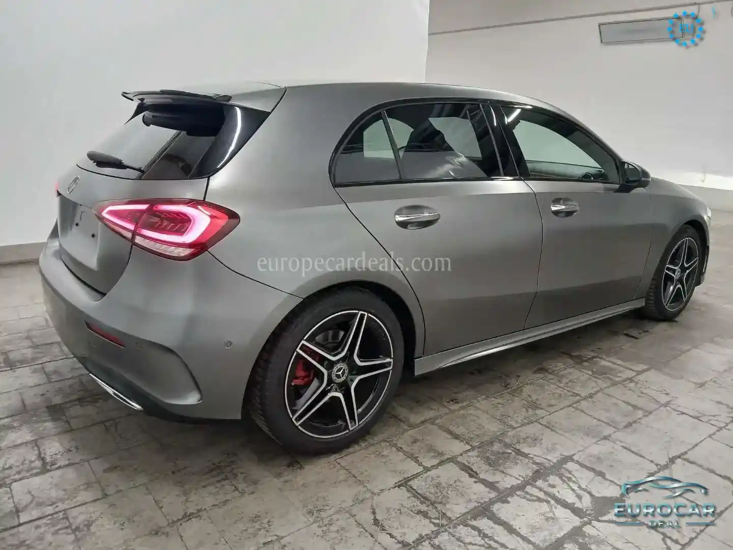 Mercedes-Benz A 220