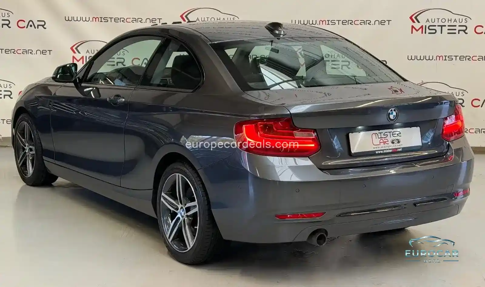 BMW 220