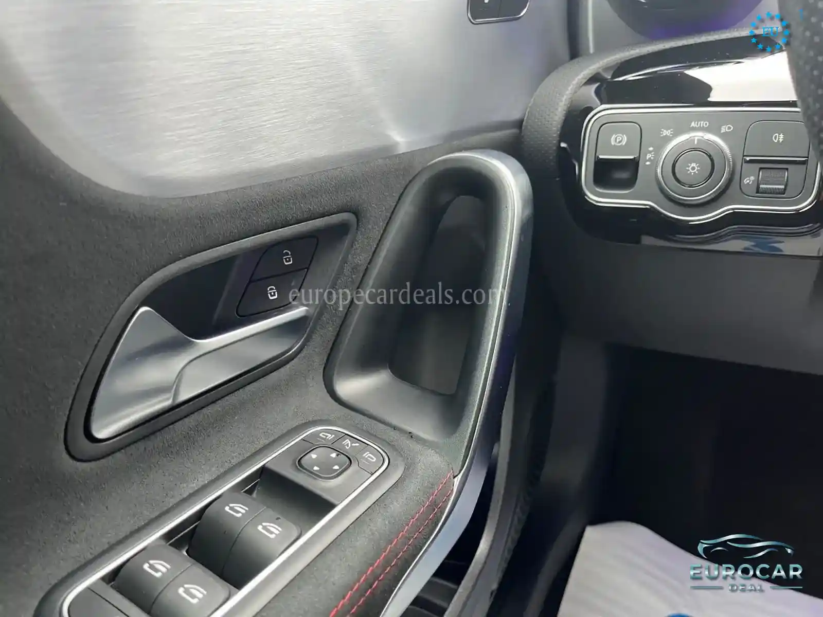 Mercedes-Benz A 220